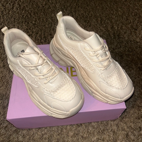 Fashion nova|  Chaya Sneakers -beige - Picture 2 of 6